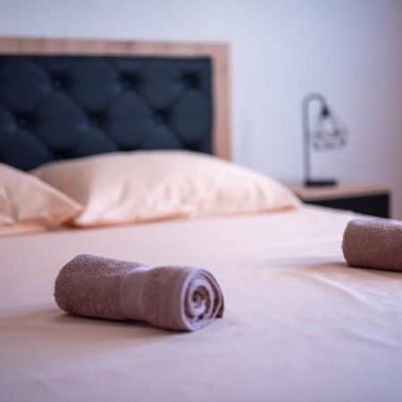 Apartman Ante 利夫诺 外观 照片